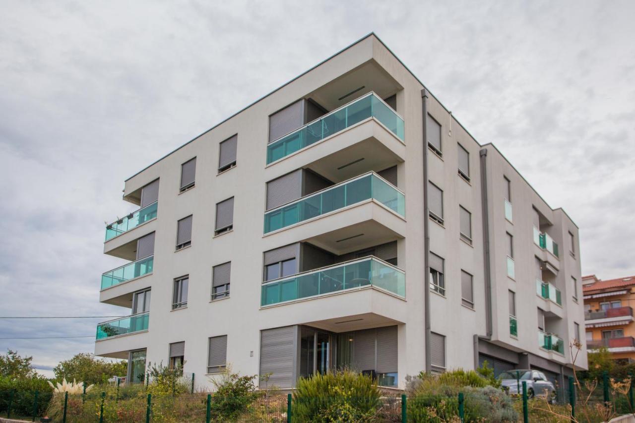 Apartman Laura غييكا المظهر الخارجي الصورة